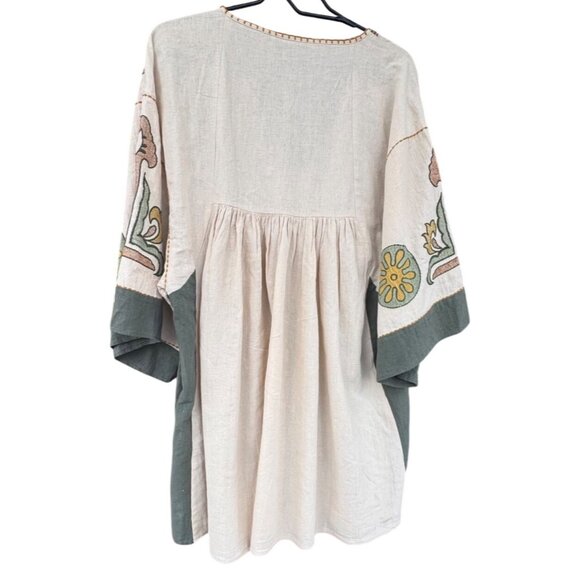 Zara Floral Embroidered Boho Tunic Dress With Bell Sleeves V-Neckline Medium - Picture 3 of 11